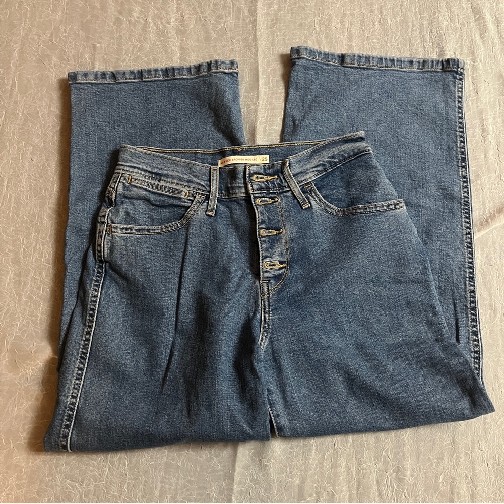 Levi’s Blue Button-Fly Denim Mile high cropped wide leg Jeans size 25